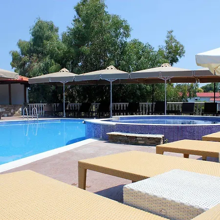 Zeus Hotel